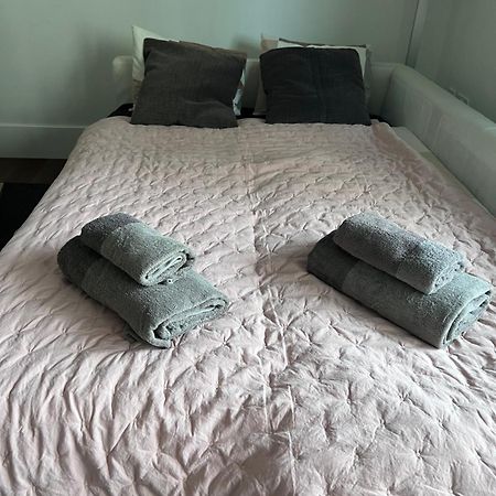גיברלטר Deluxe 1-Bed Apartment In The City Centre מראה חיצוני תמונה